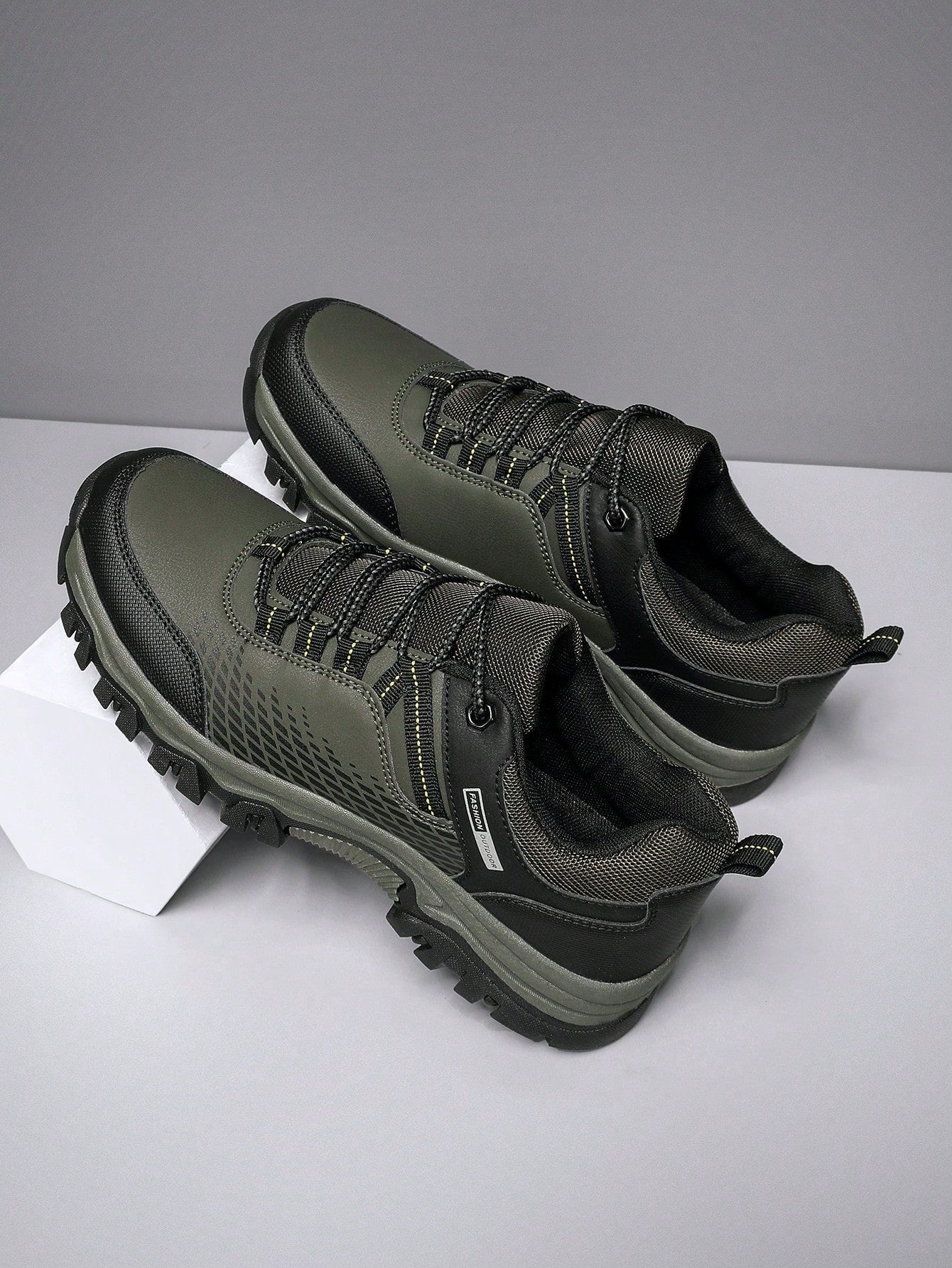 Active Trail Max – Sapatos Masculinos para Caminhadas ao Ar Livre