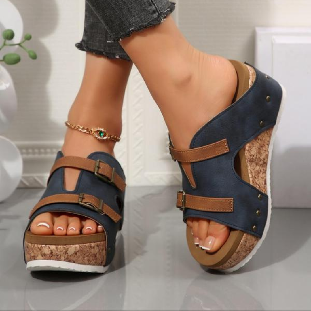 Sandalias de cuña con doble hebilla para mujer