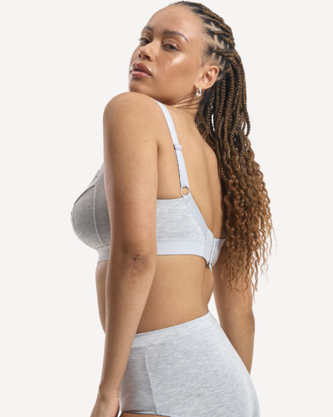 Soutien Sem Arame com Suporte Melhorado e Tecido Respirável. (2X1 OFERTA GRÁTIS)