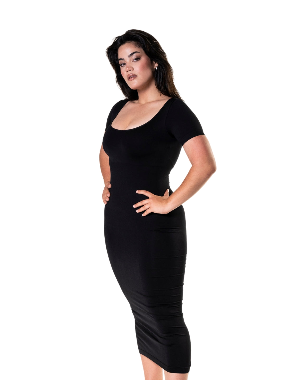 Body Midi Elegante com Shapewear e Abertura Lateral de Manga Curta