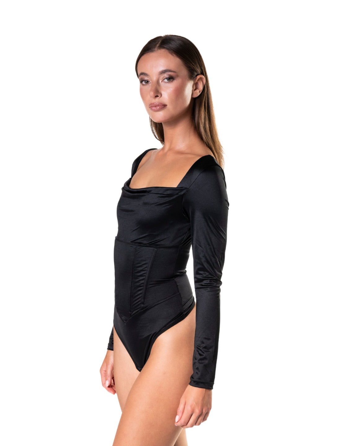 Body de satén con escote cascada