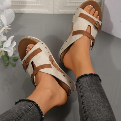 Sandalias de cuña con doble hebilla para mujer