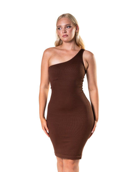 Deslumbrante vestido mini ajustado de um ombro só