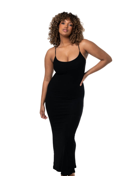 Vestido longo que acentua sua figura com elegância